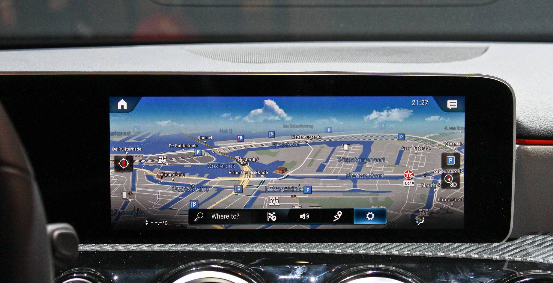 全新一代奔驰A级曝光,内部设计十分抢眼,