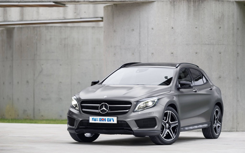 号外史上记录57万奔驰车主过年集体回家吃弹簧鸡