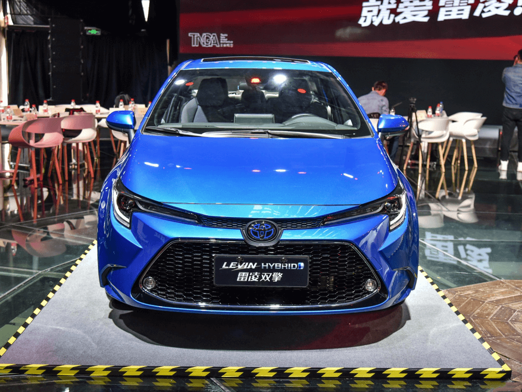 丰田再出全新"王炸"车款,外观惊艳,省油耐用,仅11.58万起!